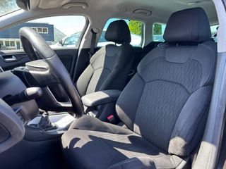 Voertuigafbeelding 8