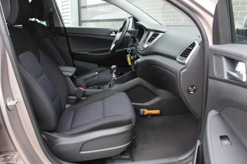 Voertuigafbeelding 8