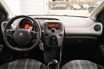 Voertuigafbeelding 9