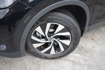 Voertuigafbeelding 3