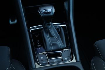 Voertuigafbeelding 24