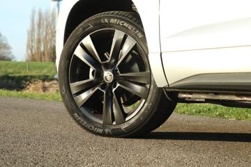 Voertuigafbeelding 9