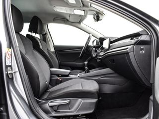 Voertuigafbeelding 7