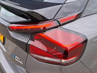 Voertuigafbeelding 16