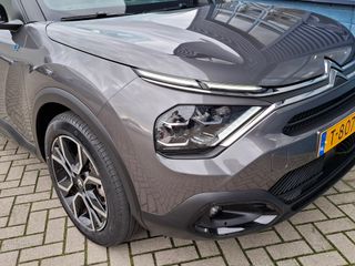 Voertuigafbeelding 18