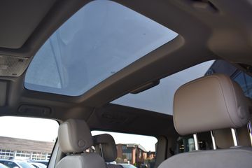 Voertuigafbeelding 7