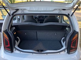 Voertuigafbeelding 16