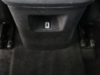 Voertuigafbeelding 32