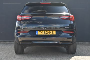 Voertuigafbeelding 4