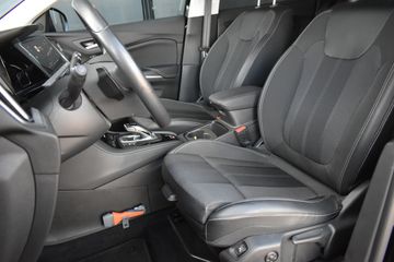 Voertuigafbeelding 6