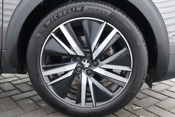 Voertuigafbeelding 16