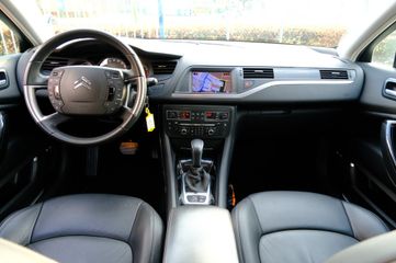 Voertuigafbeelding 11