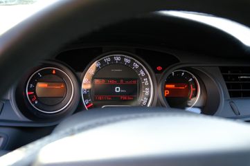 Voertuigafbeelding 12