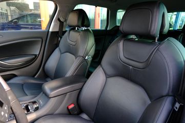 Voertuigafbeelding 24