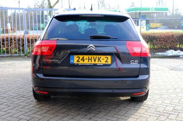 Voertuigafbeelding 7