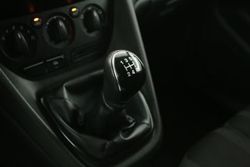 Voertuigafbeelding 17