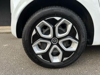 Voertuigafbeelding 15