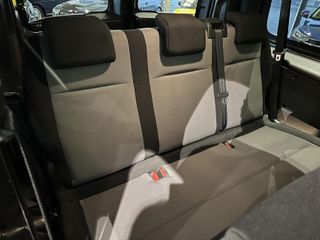 Voertuigafbeelding 25