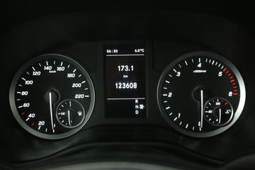 Voertuigafbeelding 11