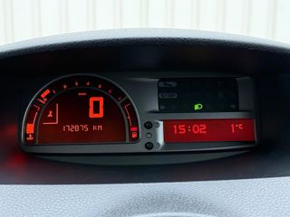 Voertuigafbeelding 12