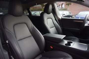 Voertuigafbeelding 10