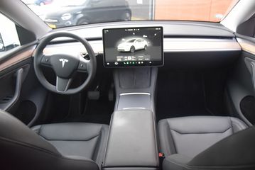 Voertuigafbeelding 12