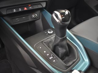 Voertuigafbeelding 16