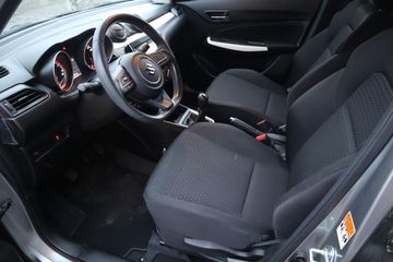 Voertuigafbeelding 12