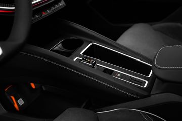 Voertuigafbeelding 13