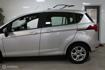 Voertuigafbeelding 12