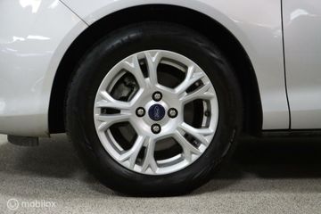 Voertuigafbeelding 9