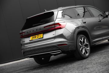 Voertuigafbeelding 9