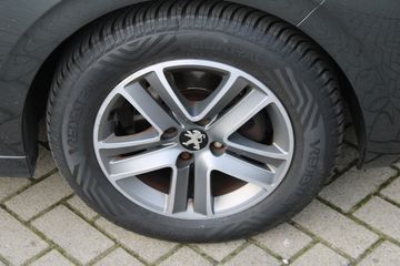 Voertuigafbeelding 10