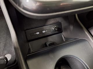 Voertuigafbeelding 14