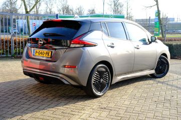 Voertuigafbeelding 2