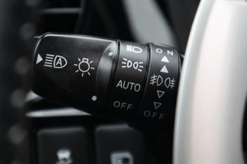 Voertuigafbeelding 25