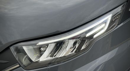 Voertuigafbeelding 4