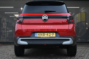 Voertuigafbeelding 4