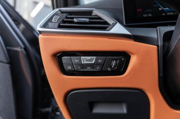 Voertuigafbeelding 51