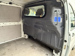 Voertuigafbeelding 38