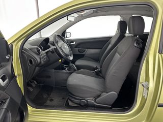 Voertuigafbeelding 7