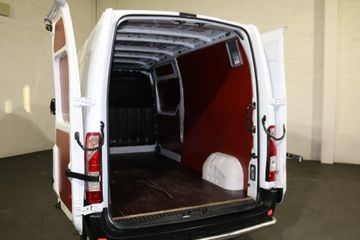 Voertuigafbeelding 12