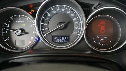 Voertuigafbeelding 12