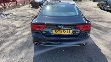 Voertuigafbeelding 7