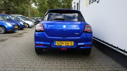 Voertuigafbeelding 6