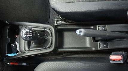 Voertuigafbeelding 7