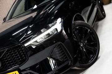 Voertuigafbeelding 16