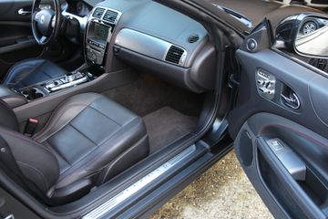 Voertuigafbeelding 36