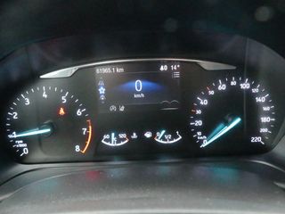 Voertuigafbeelding 12