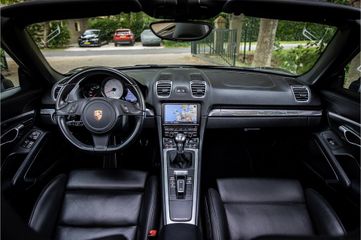 Voertuigafbeelding 6